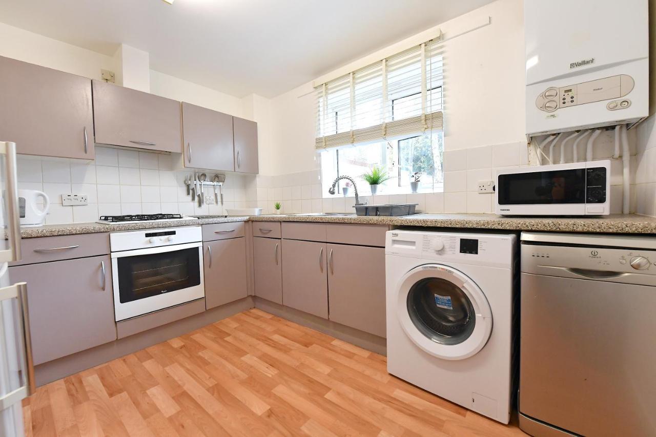 Clapham Junction - 2 Bedroom Apartment London Bagian luar foto