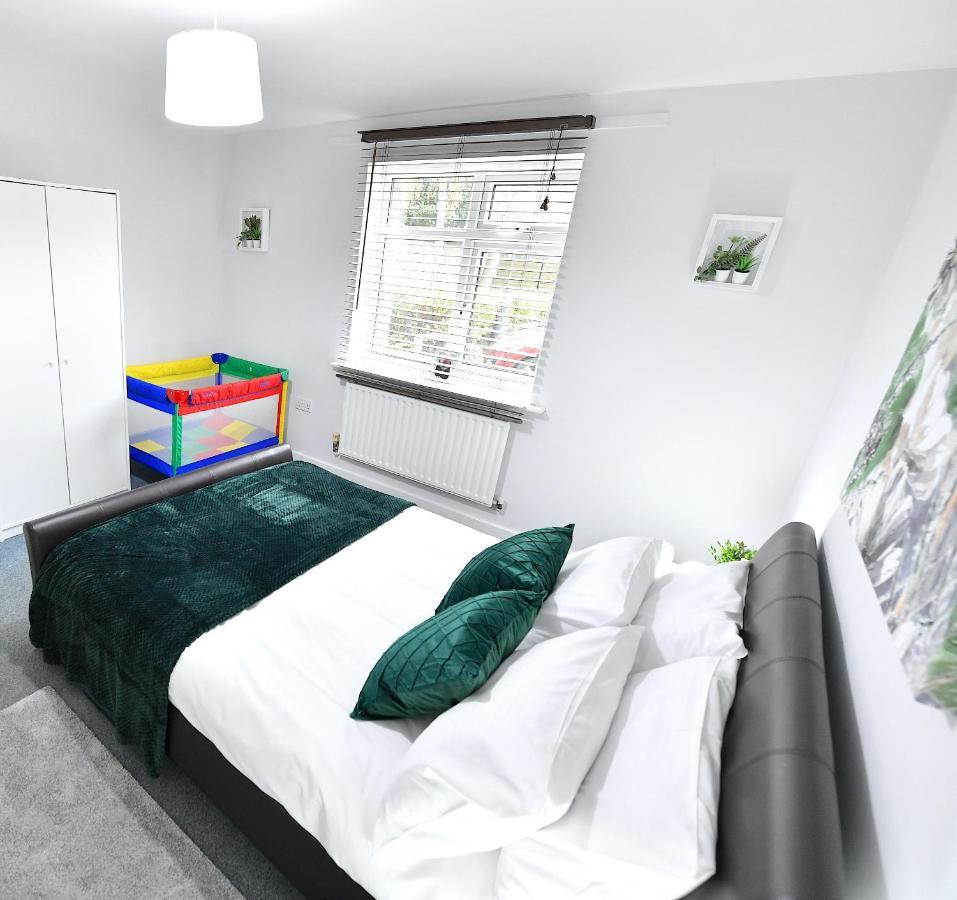 Clapham Junction - 2 Bedroom Apartment London Bagian luar foto